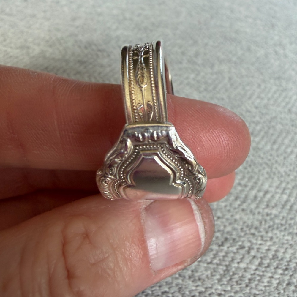 Elegant Silver Spoon Ring - Picture 9 of 14